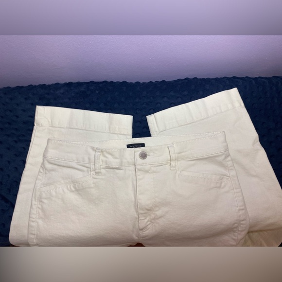 ⭐️BOGO⭐️ Ann Taylor Factory off white high-waisted, wide-leg, cropped jeans - Picture 5 of 11